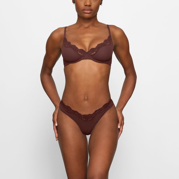 SKIMS Other - 🤎SKIMS FITS EVERYBODY CORDED LACE UNDERWIRE SCOOP BRA COCOA 34B